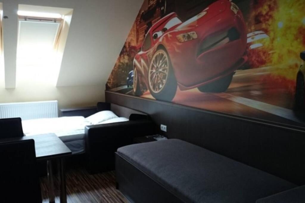 Corvin Apartman Gyula Bagian luar foto